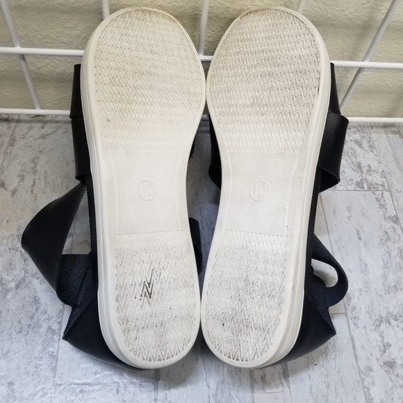 Universal Thread Black Hummingbird Sandals sz 10 - Picture 4 of 8